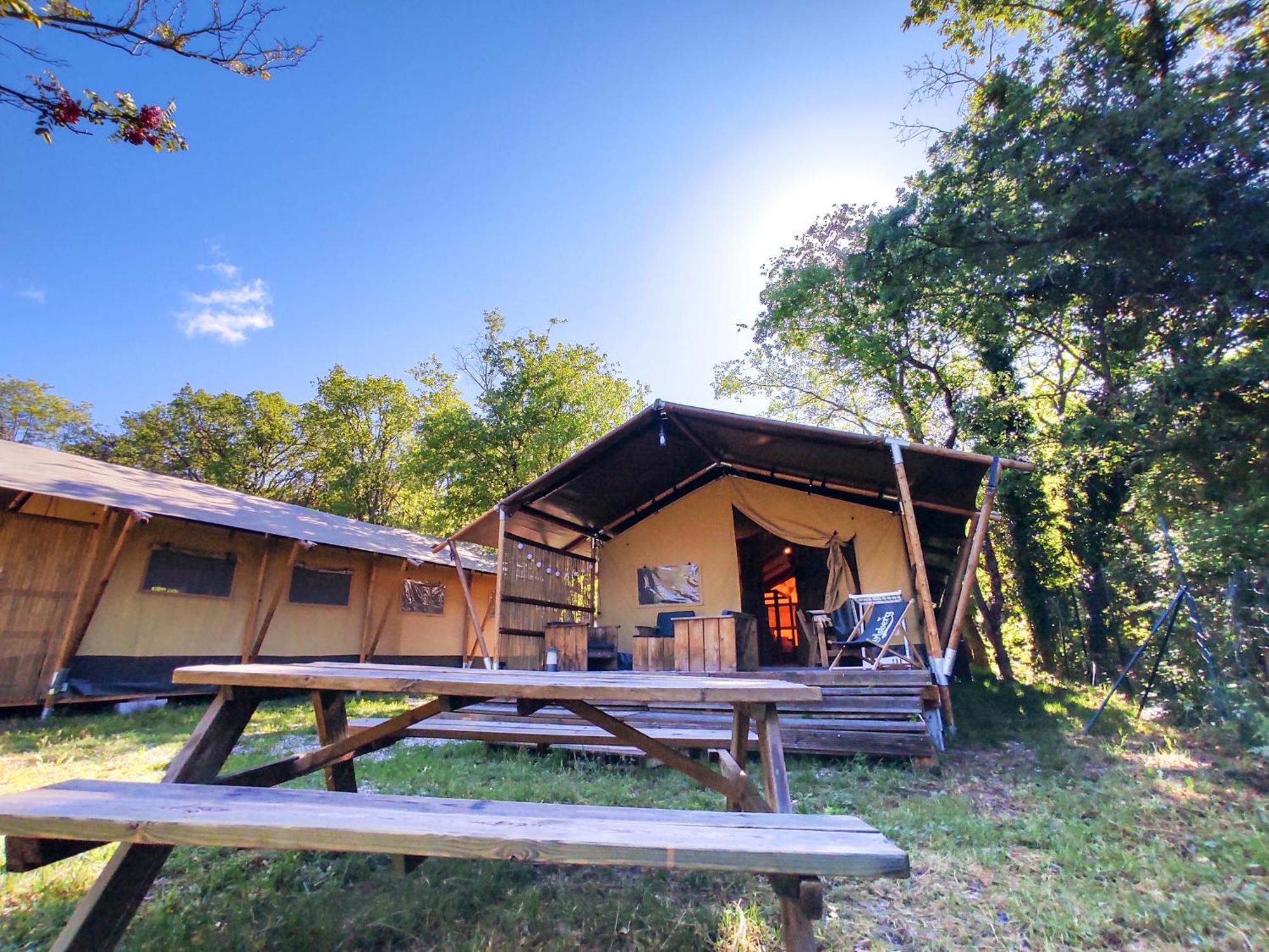 Camping La Grangeonne Esparron-de-Verdon Eksteriør billede